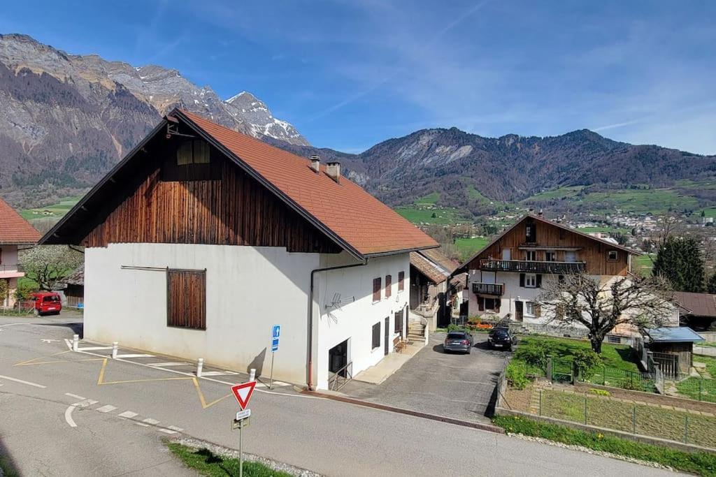 Superbe Appartement T2 Climatise, Idealement Situe يوجين المظهر الخارجي الصورة