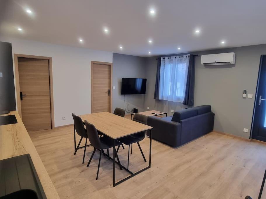 Superbe Appartement T2 Climatise, Idealement Situe يوجين المظهر الخارجي الصورة